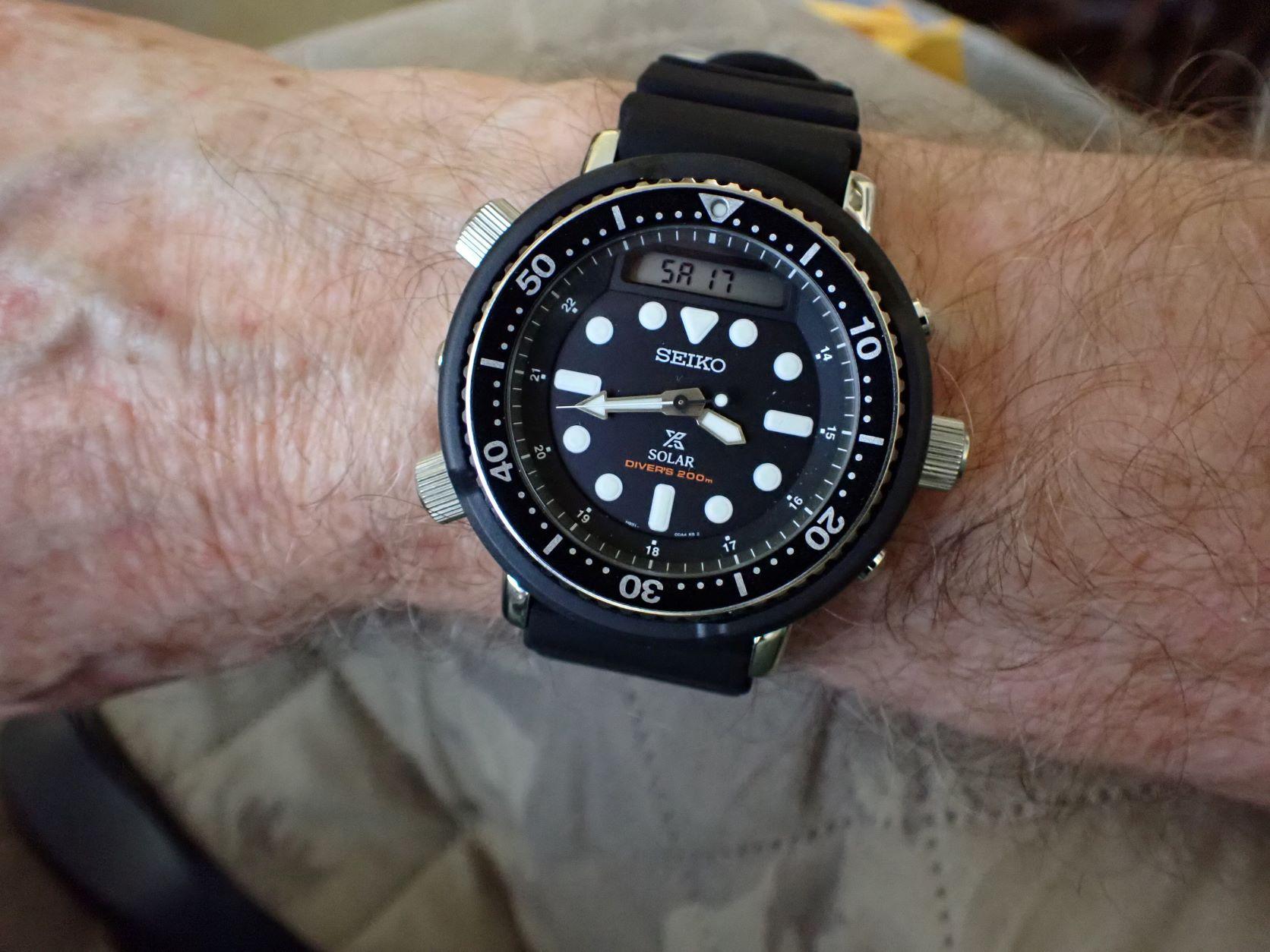 Seiko Arnie Prospex SNJ025 Tuna Solar Powered Dive Watch