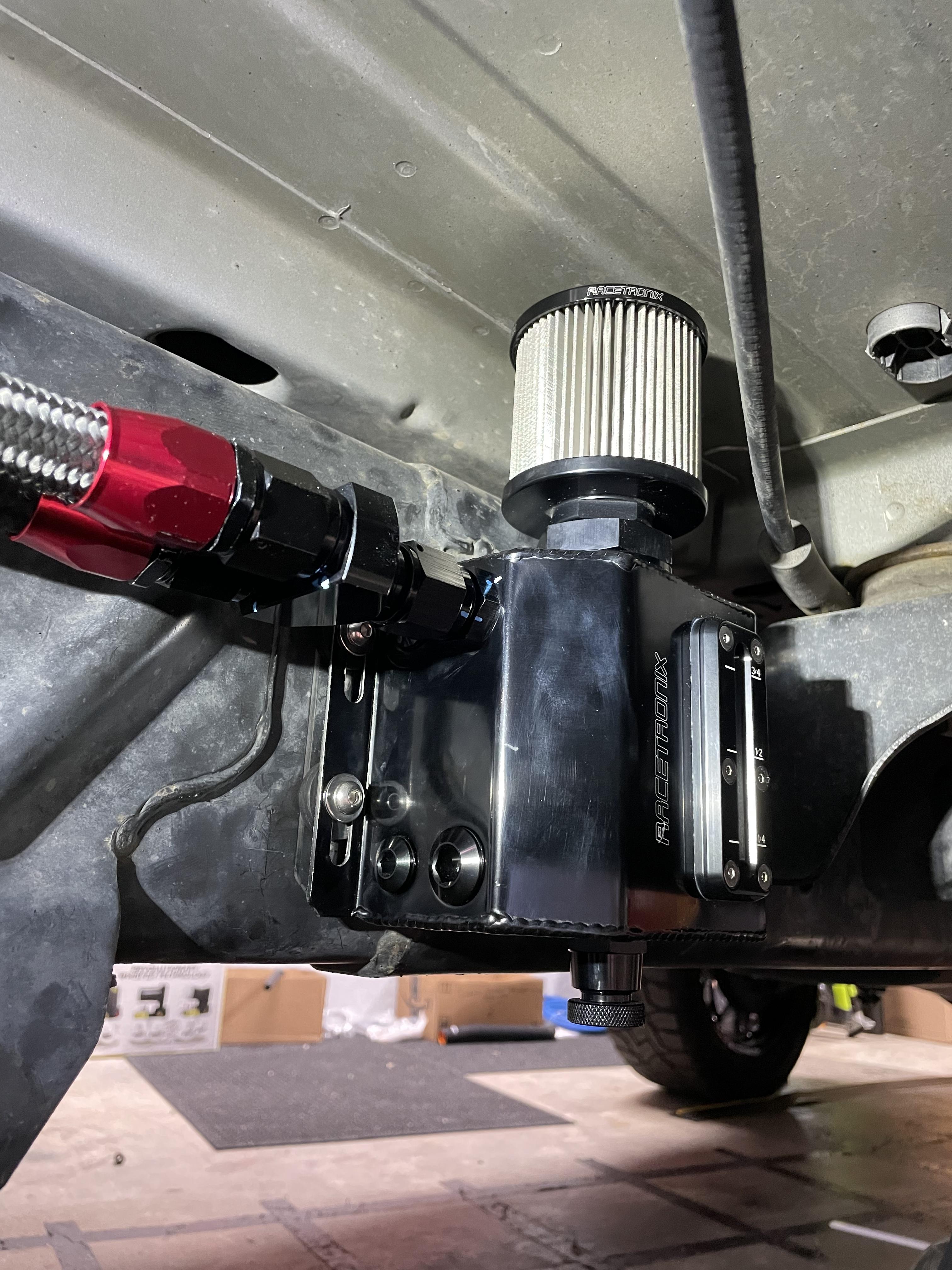 Breather, SS -12AN ORBF, Black (BTR-12JF): Tank Accessories