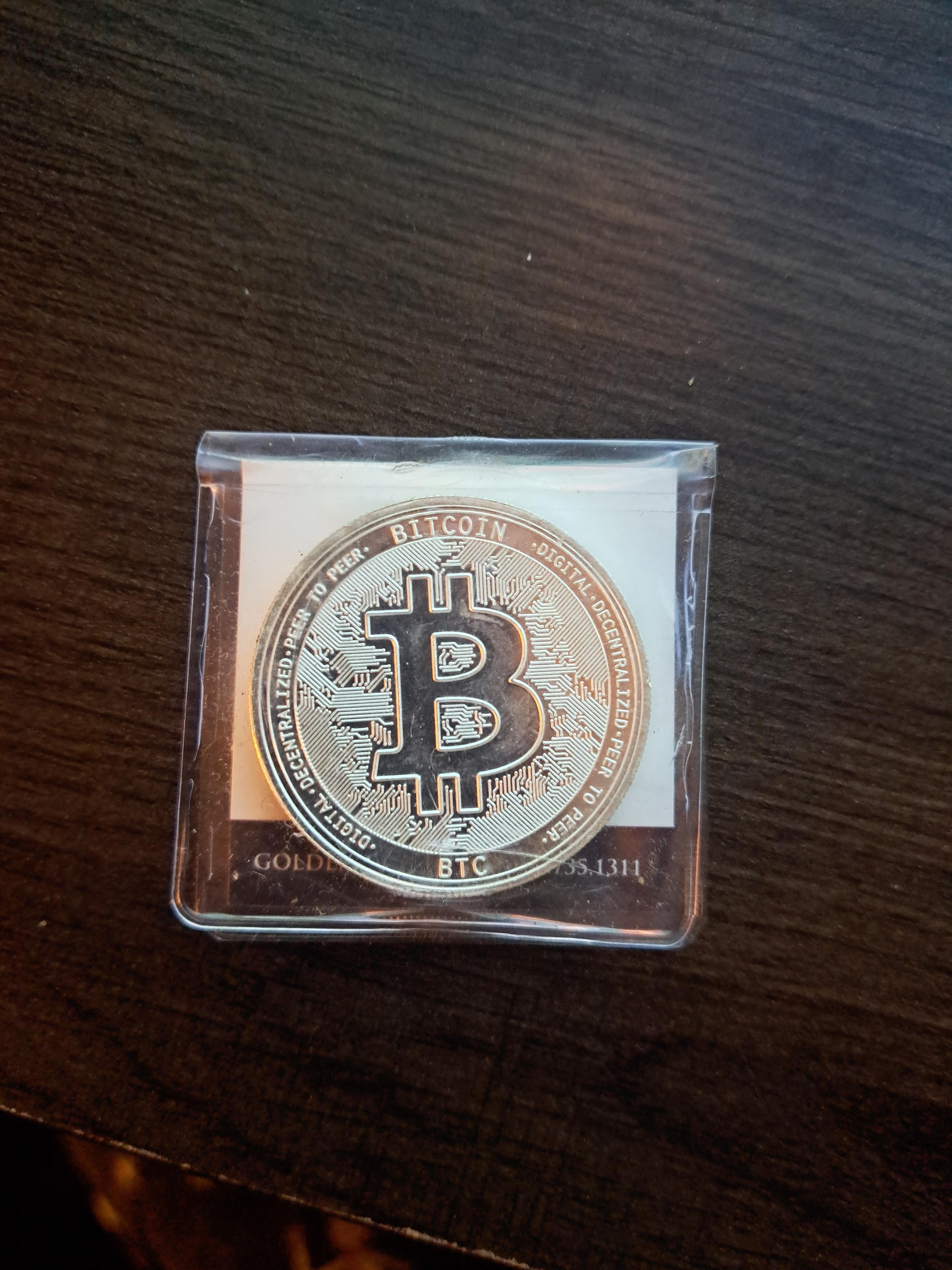 1 oz Silver Bullion Cryptocurrency Bitcoin Round .999 fine - Golden Eagle  Coins