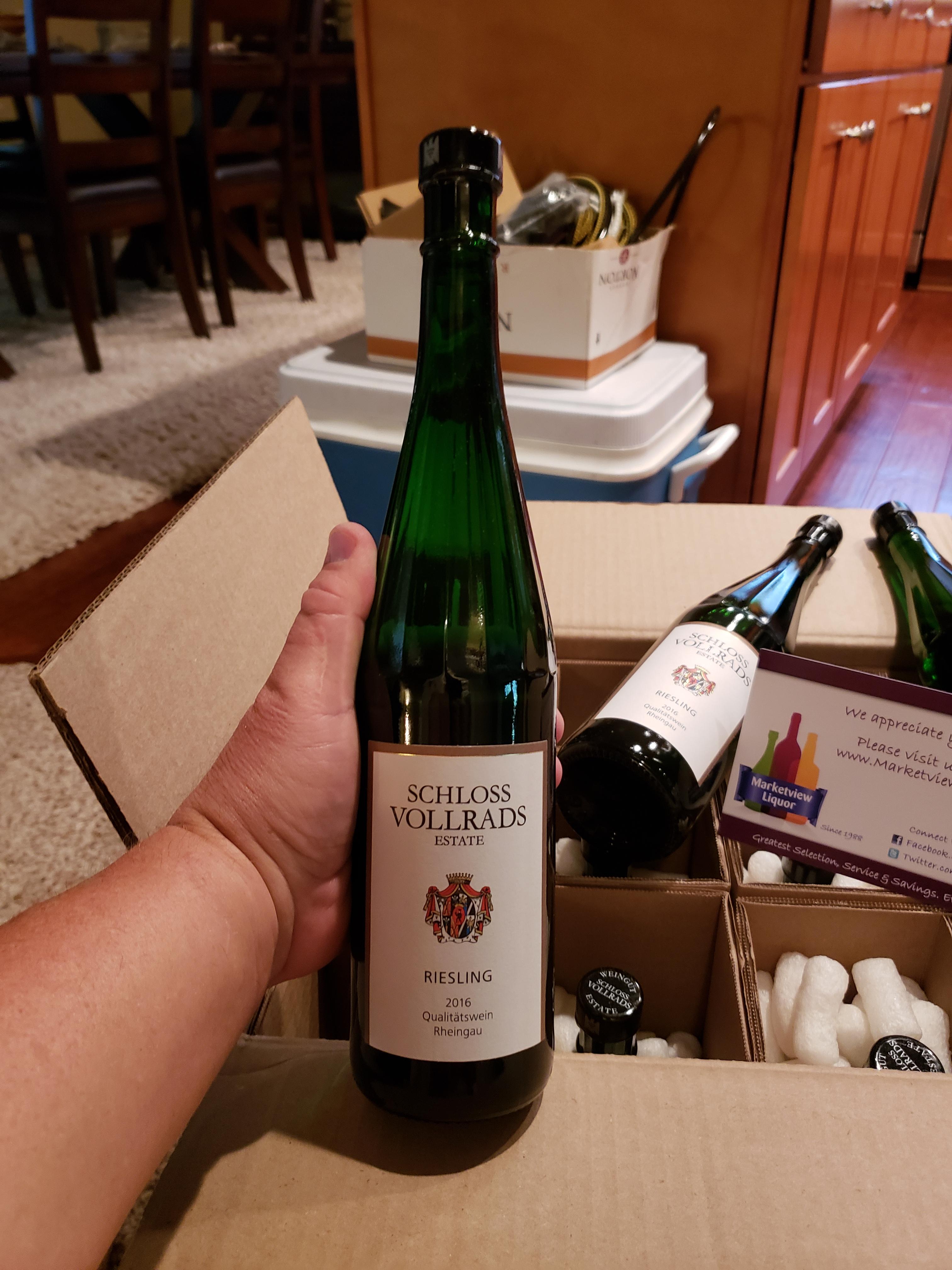 Schloss Vollrads Qualitatswein Riesling / 750 ml - Marketview Liquor