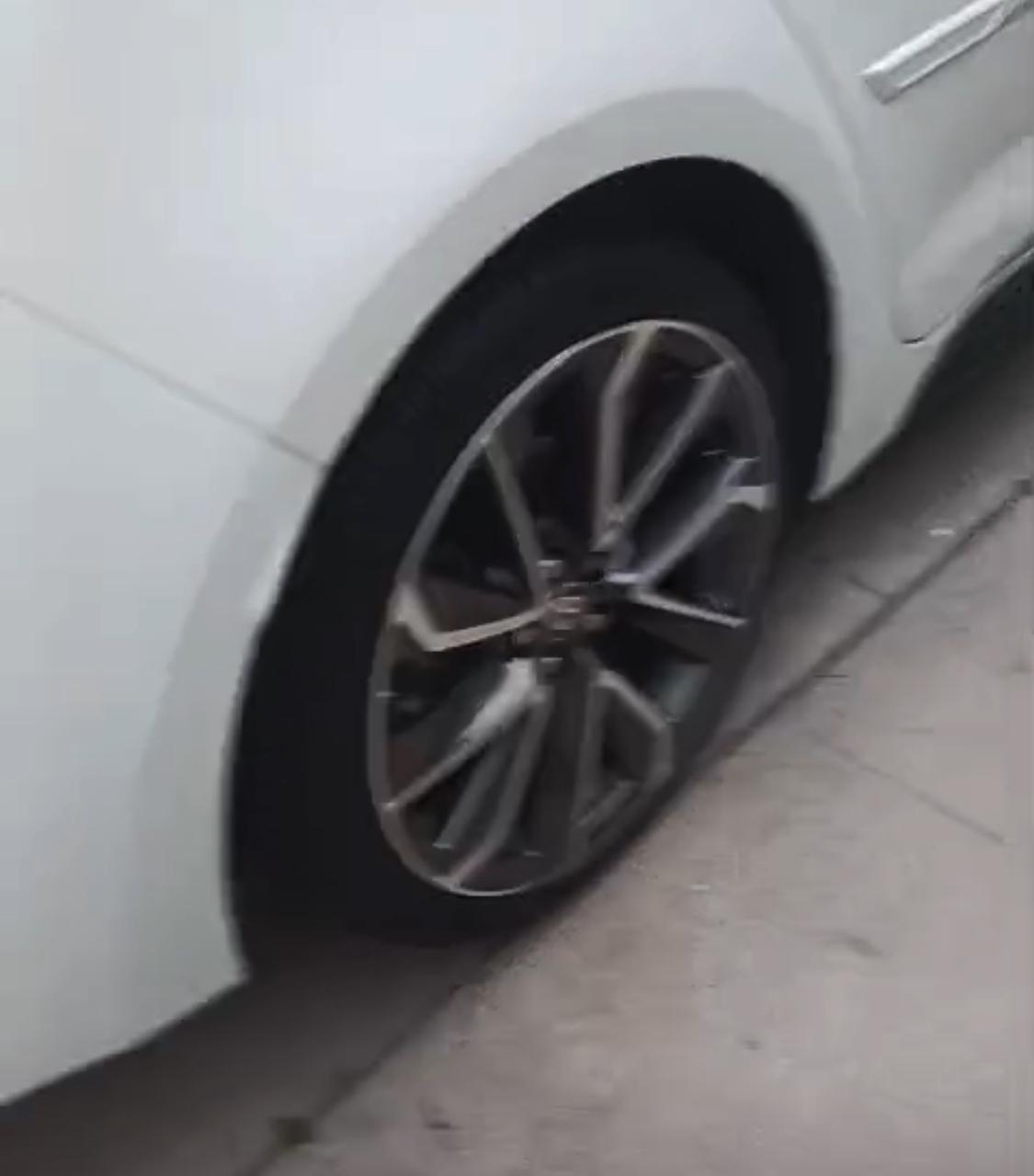 Fuzion Touring 225/60R18 100V BSW (2 Tires