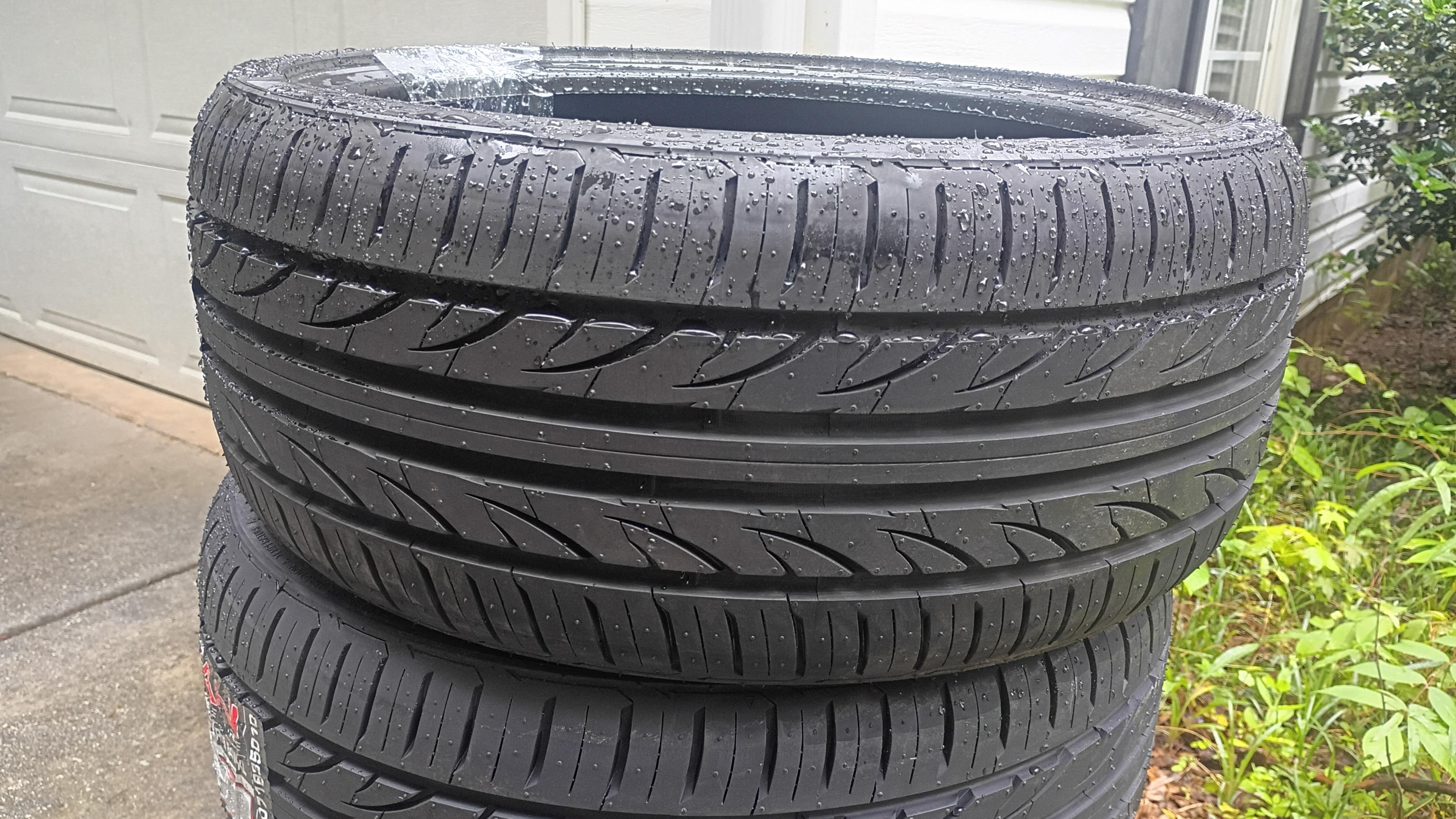 Lexani LX-Thirty 275/25R26XL 98W BSW | Affordable Tires -