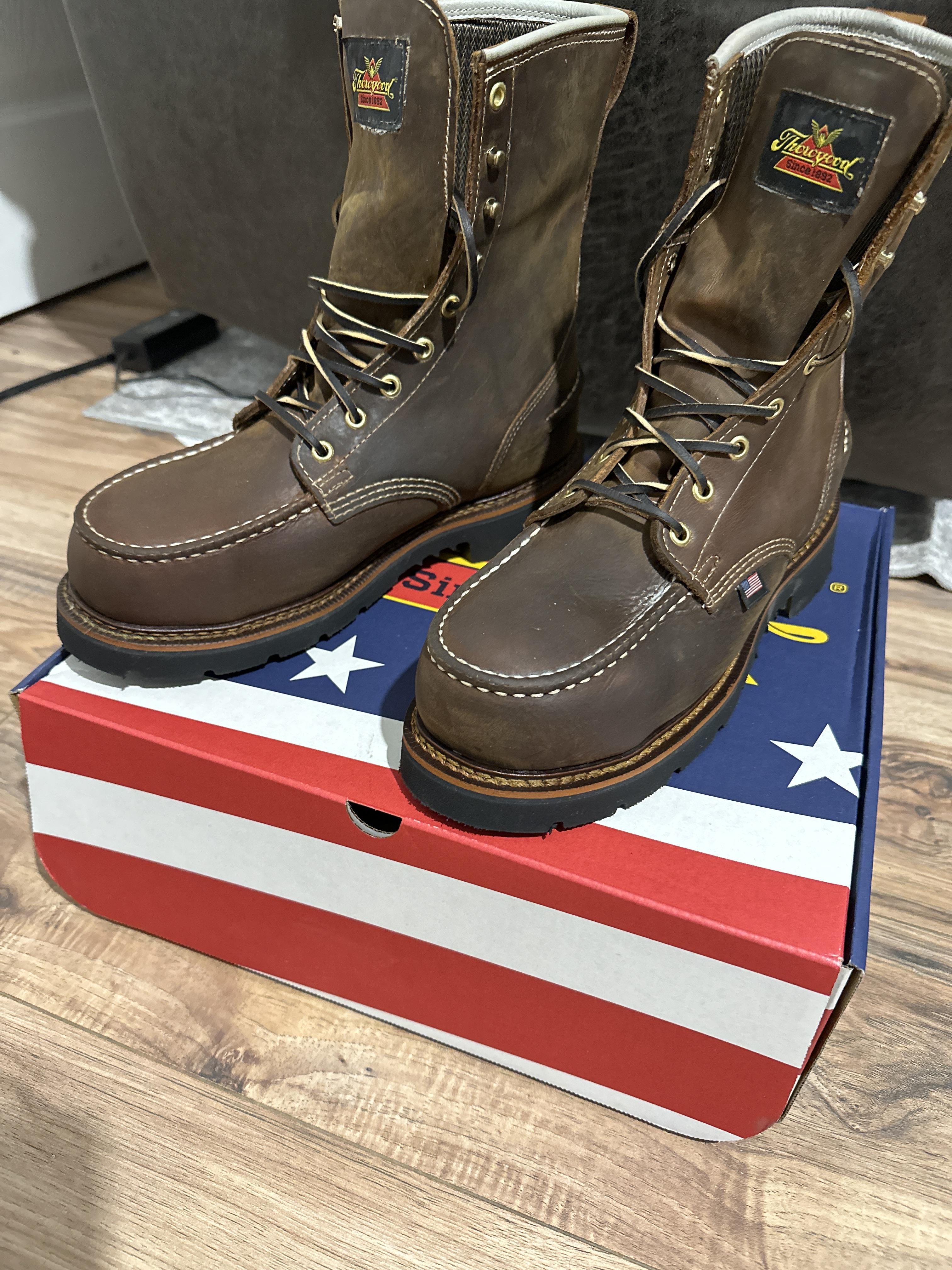 Men's Thorogood 8