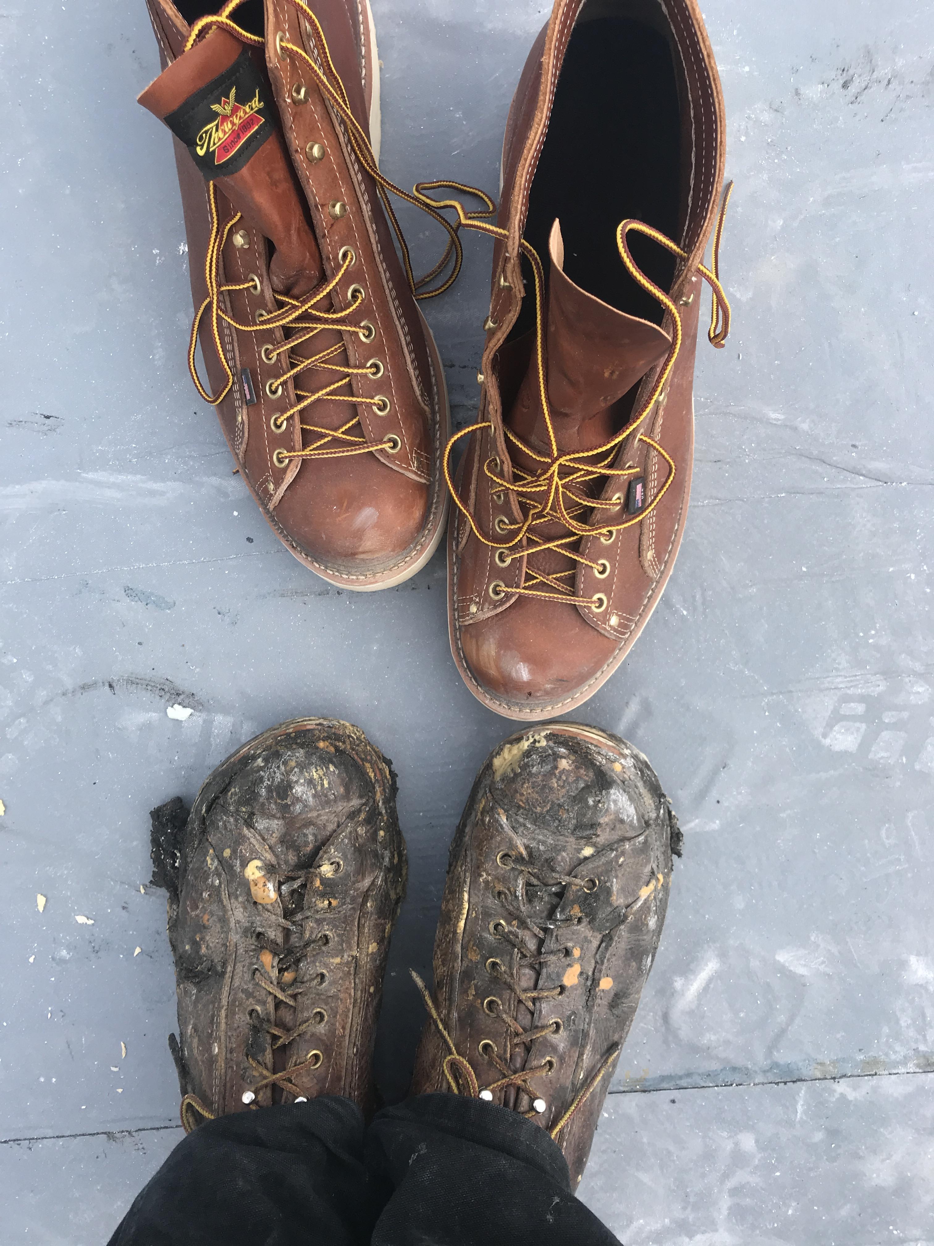 Men's Thorogood Roofer Work Boot (U.S.A. Made) 814-4233 - 9 D